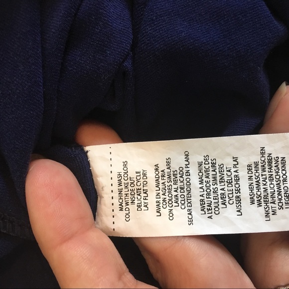 Fabletics Loretta Tank in Navy - Picture 8 of 8